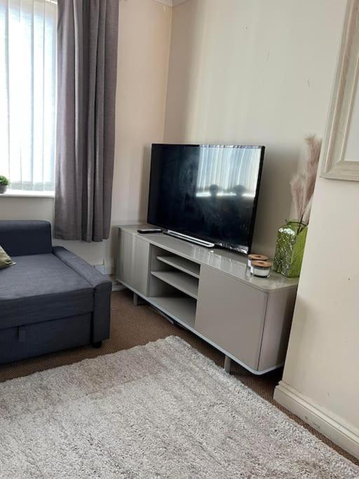 1 Bedroom Flat Sleeps 4 In Abingdon Oxfordshire المظهر الخارجي الصورة