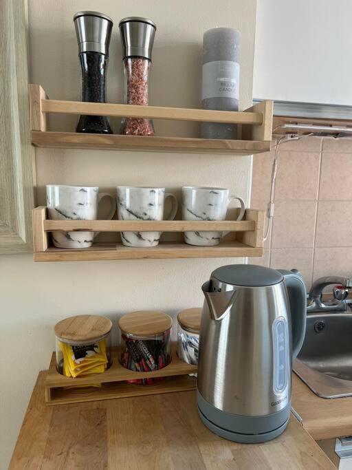 1 Bedroom Flat Sleeps 4 In Abingdon Oxfordshire المظهر الخارجي الصورة
