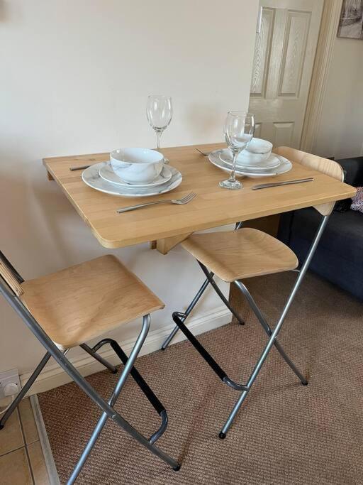 1 Bedroom Flat Sleeps 4 In Abingdon Oxfordshire المظهر الخارجي الصورة